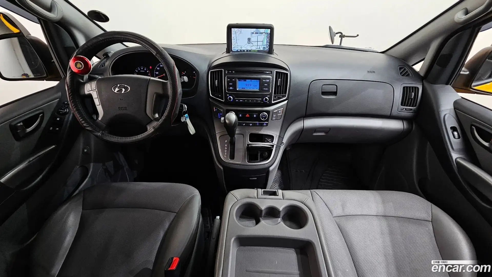 Starex Hyundai 2018.10-INNER-007