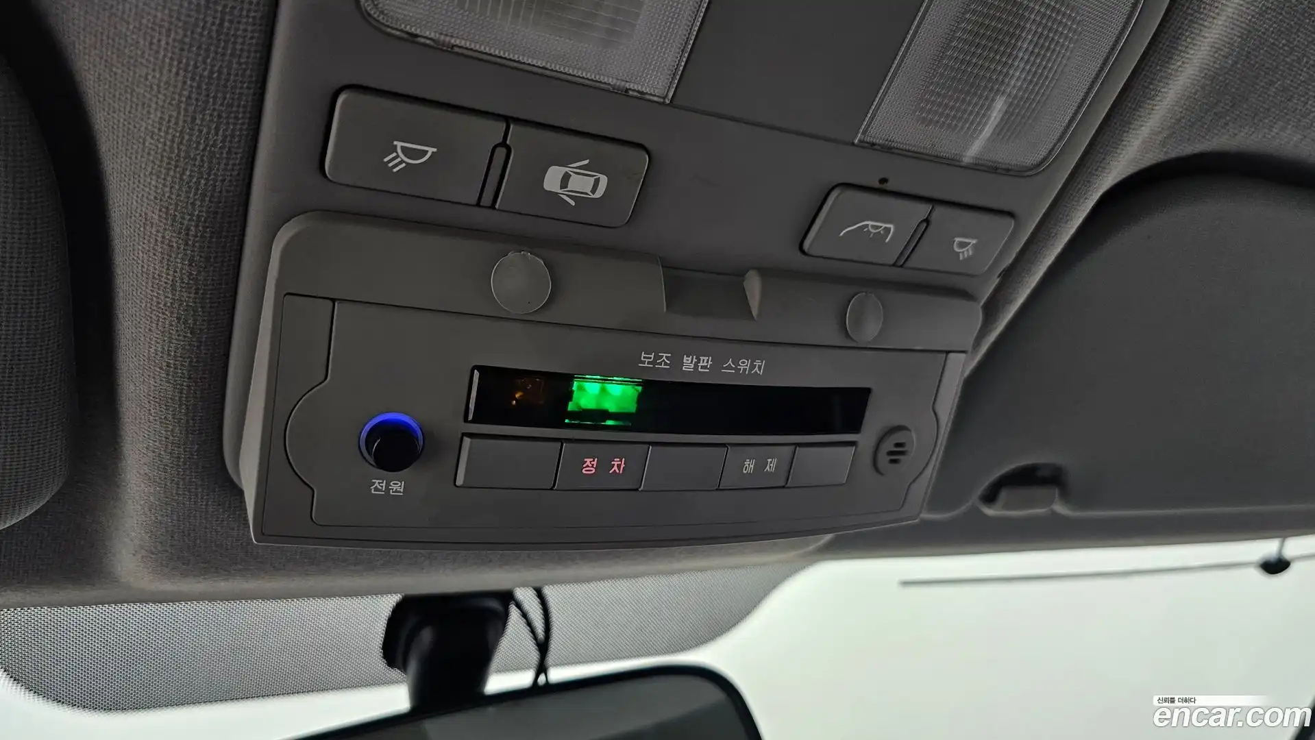 Starex Hyundai 2018.10-OPTION-020