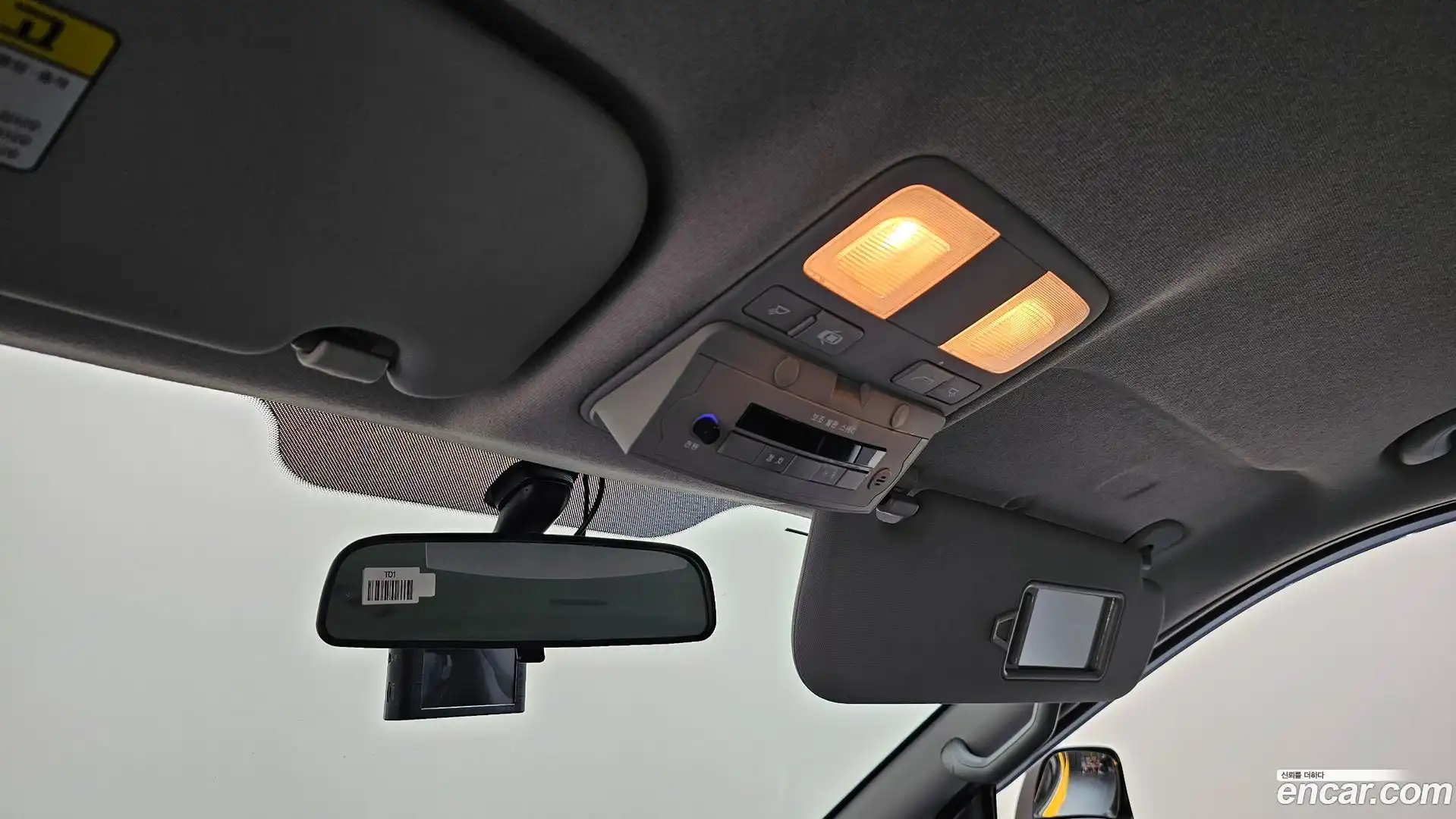Starex Hyundai 2018.10-OPTION-021