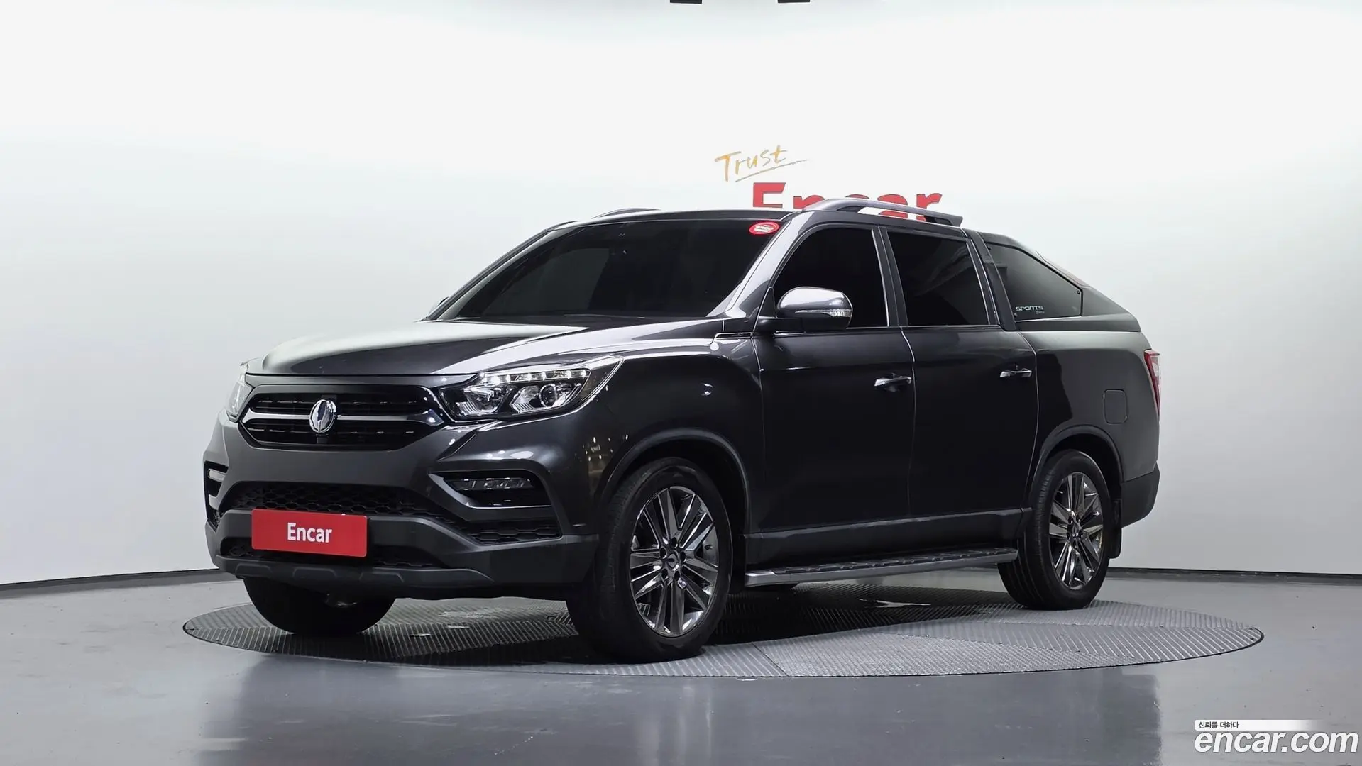 Main__Slider__Photo:Rexton KG Mobility 2019.10-0
