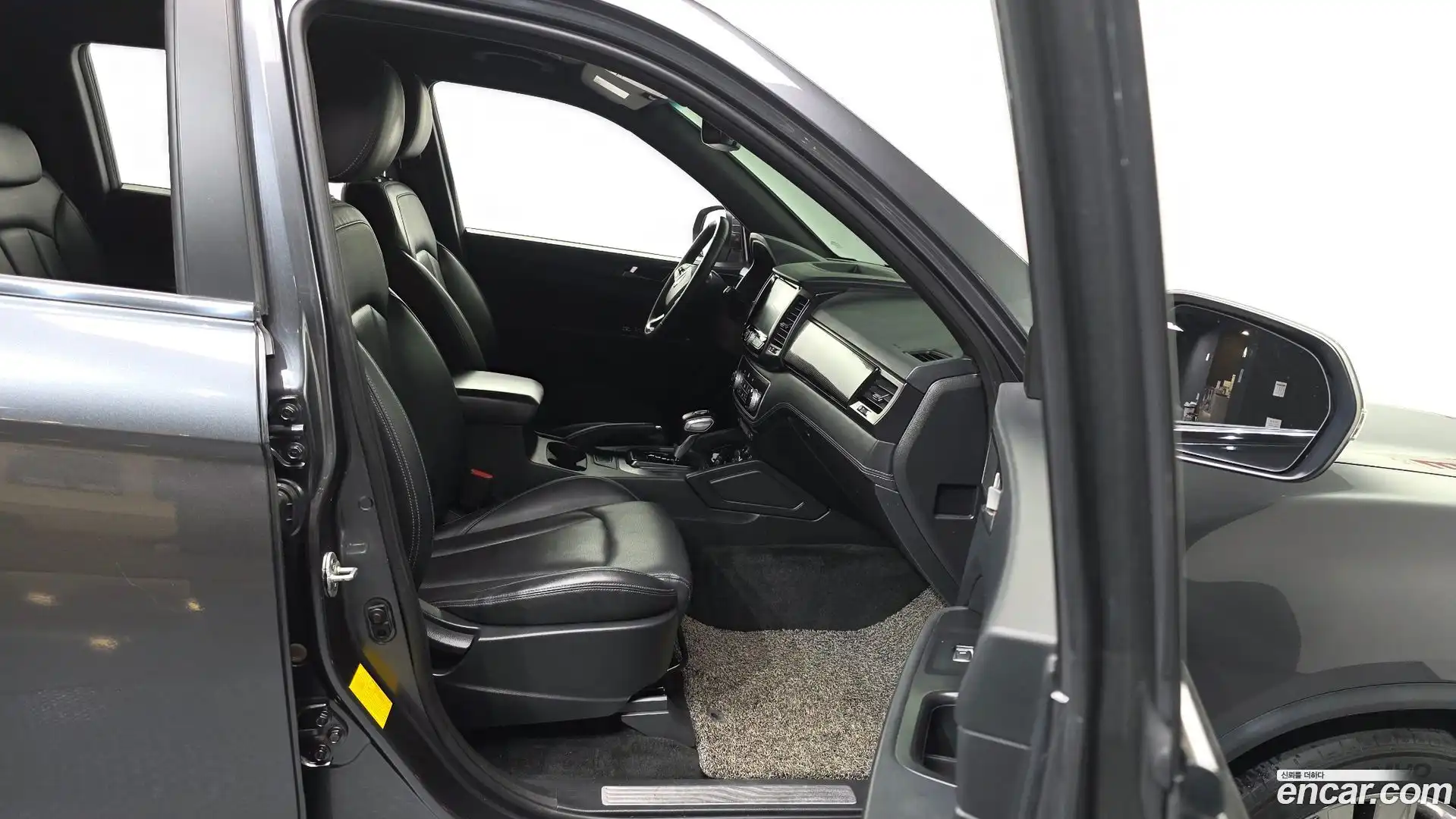 Rexton KG Mobility 2019.10-OPTION-015