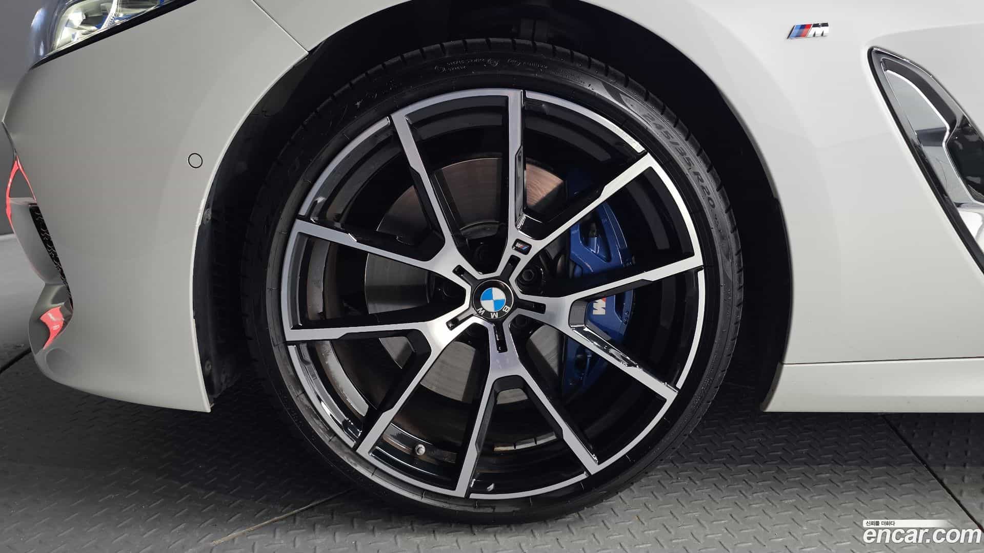 8-Series BMW 2020.3-OUTER-005