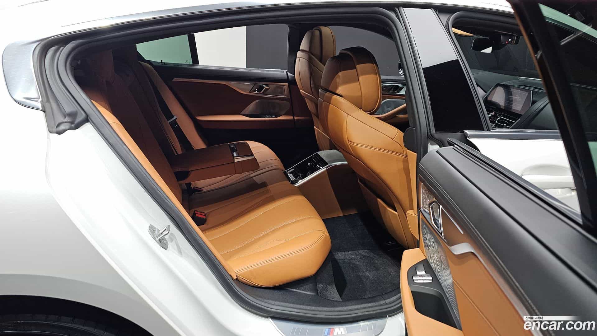 8-Series BMW 2020.3-OPTION-015