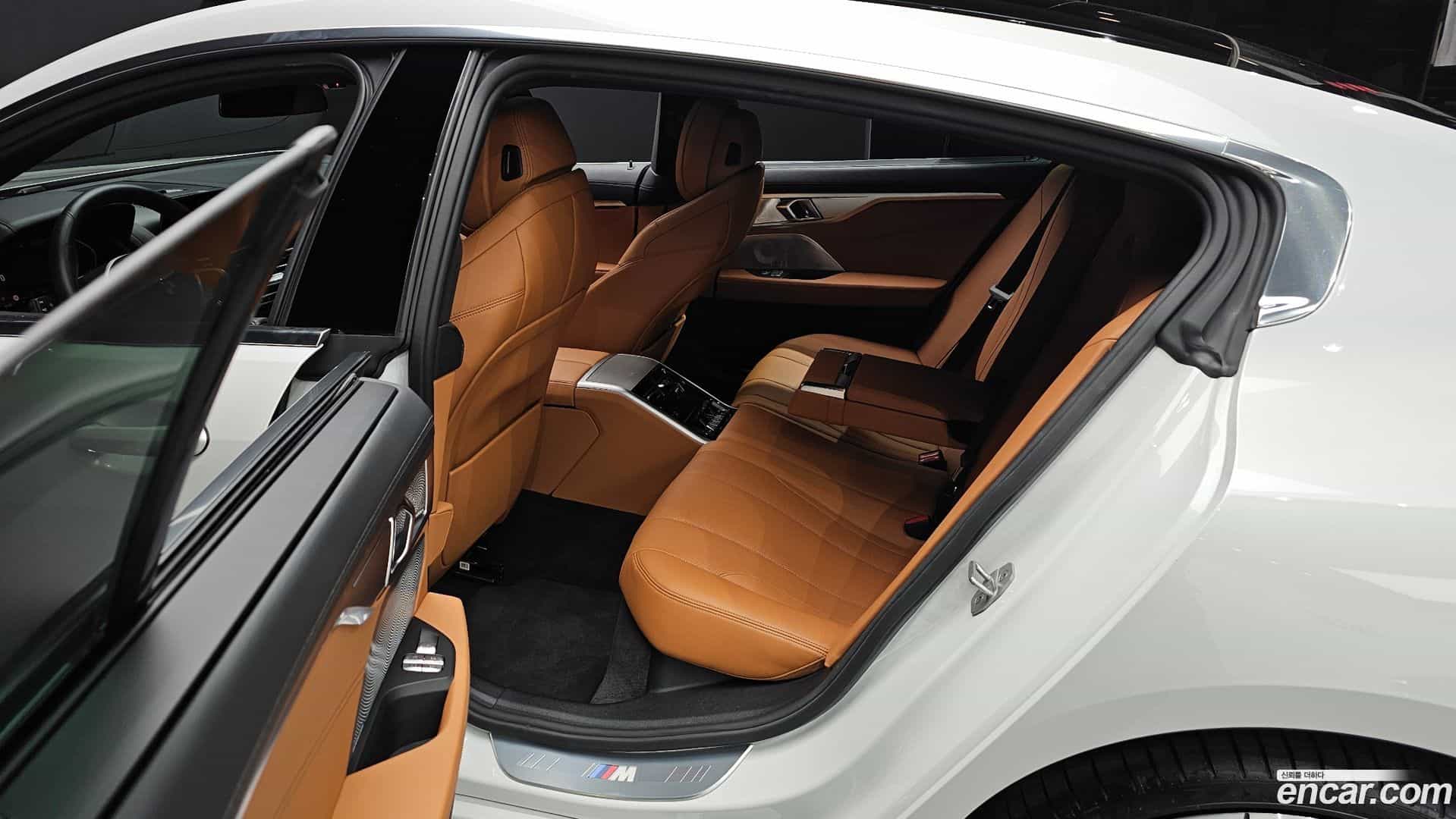 8-Series BMW 2020.3-OPTION-016