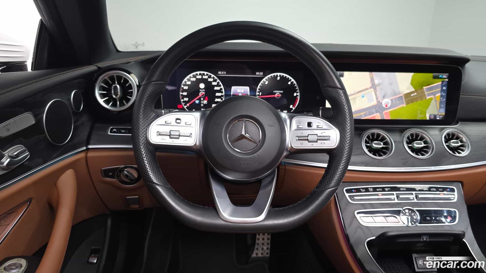 E-Class Mercedes-Benz 2020.3-OPTION-016