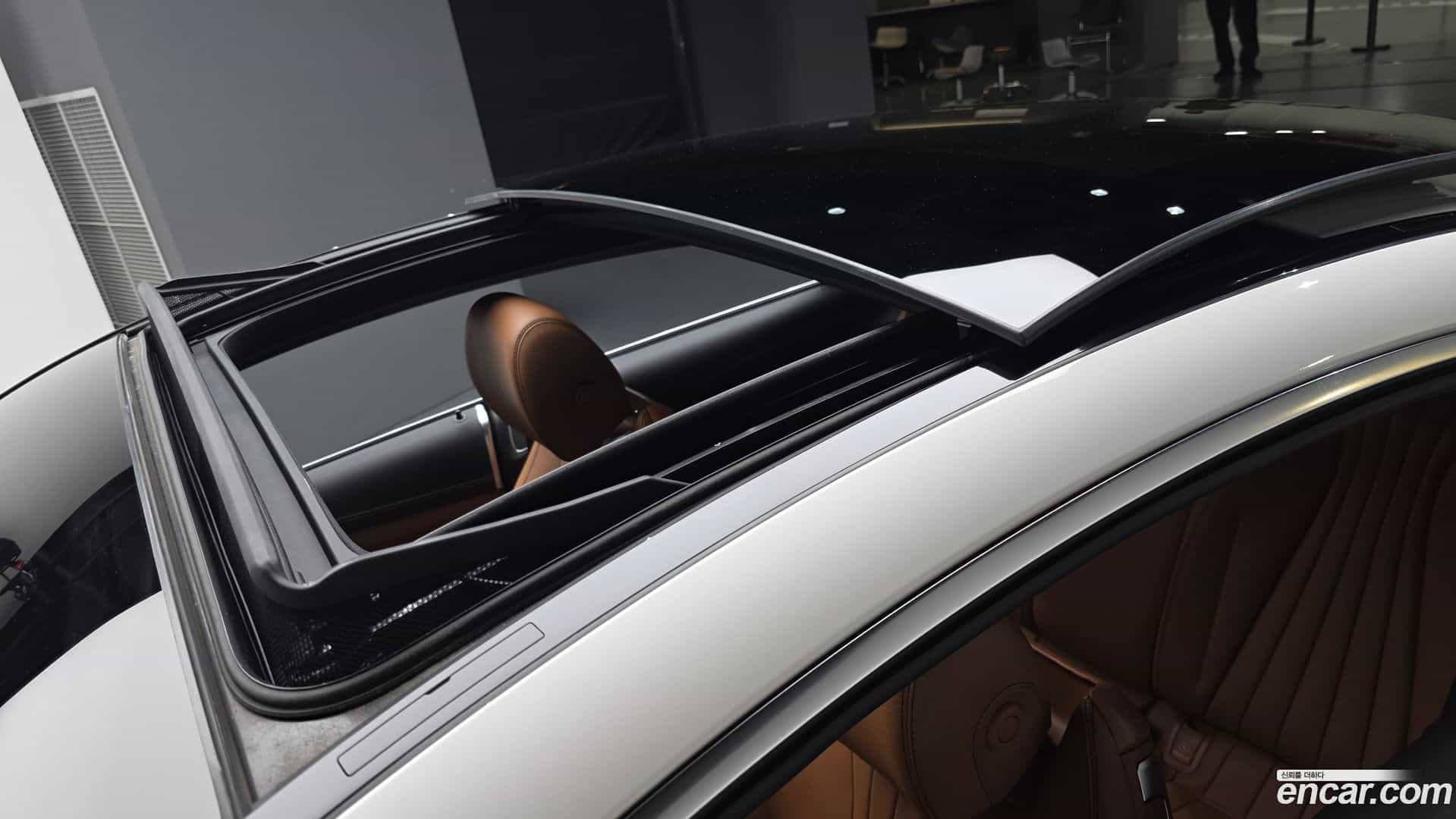 E-Class Mercedes-Benz 2020.3-OPTION-019