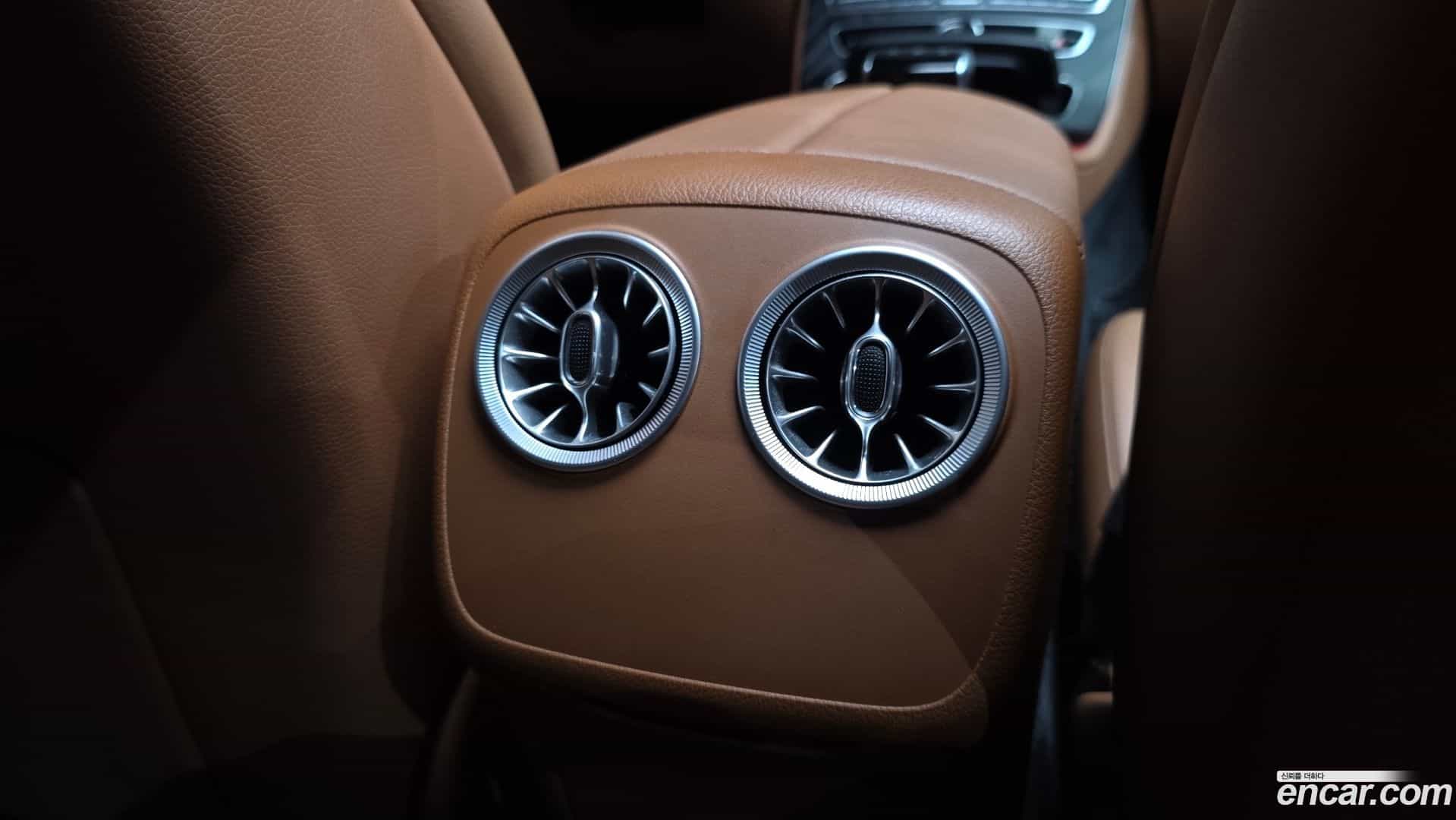 E-Class Mercedes-Benz 2020.3-OPTION-046