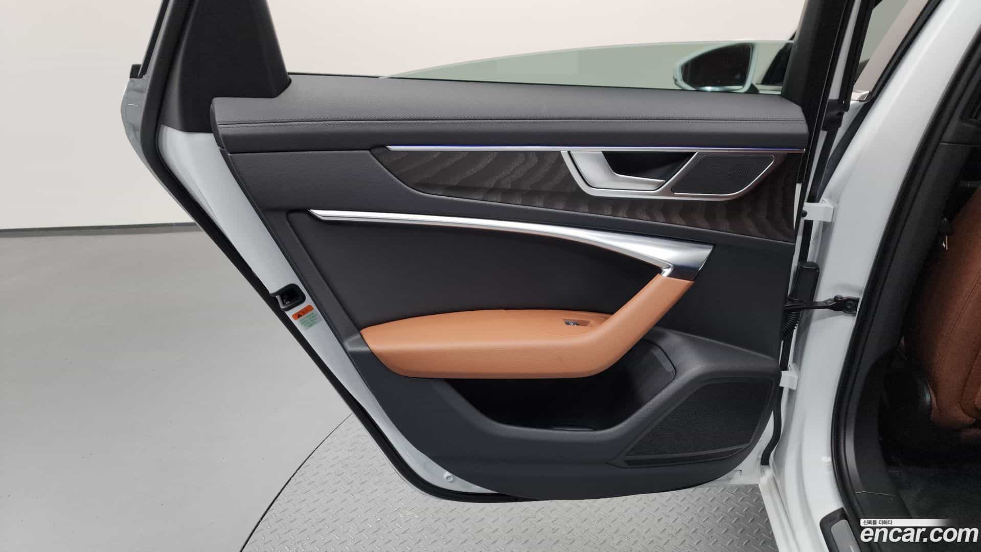 A6 Audi 2023.11-INNER-035