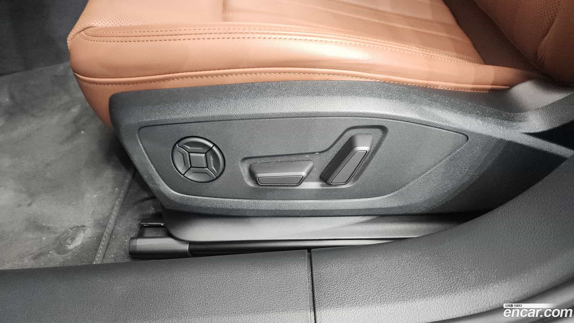A6 Audi 2023.11-OPTION-044