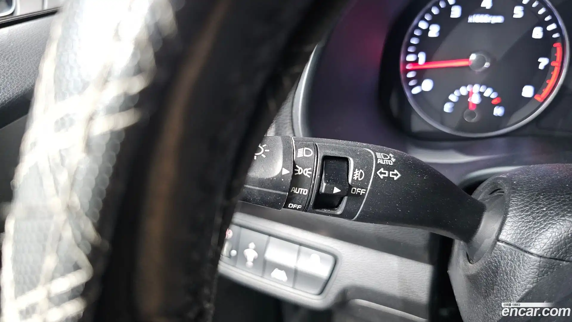 K3 Kia 2020.0-OPTION-042