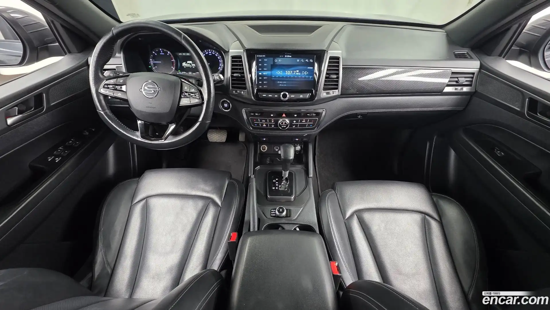 Rexton KG Mobility 2021.5-INNER-007