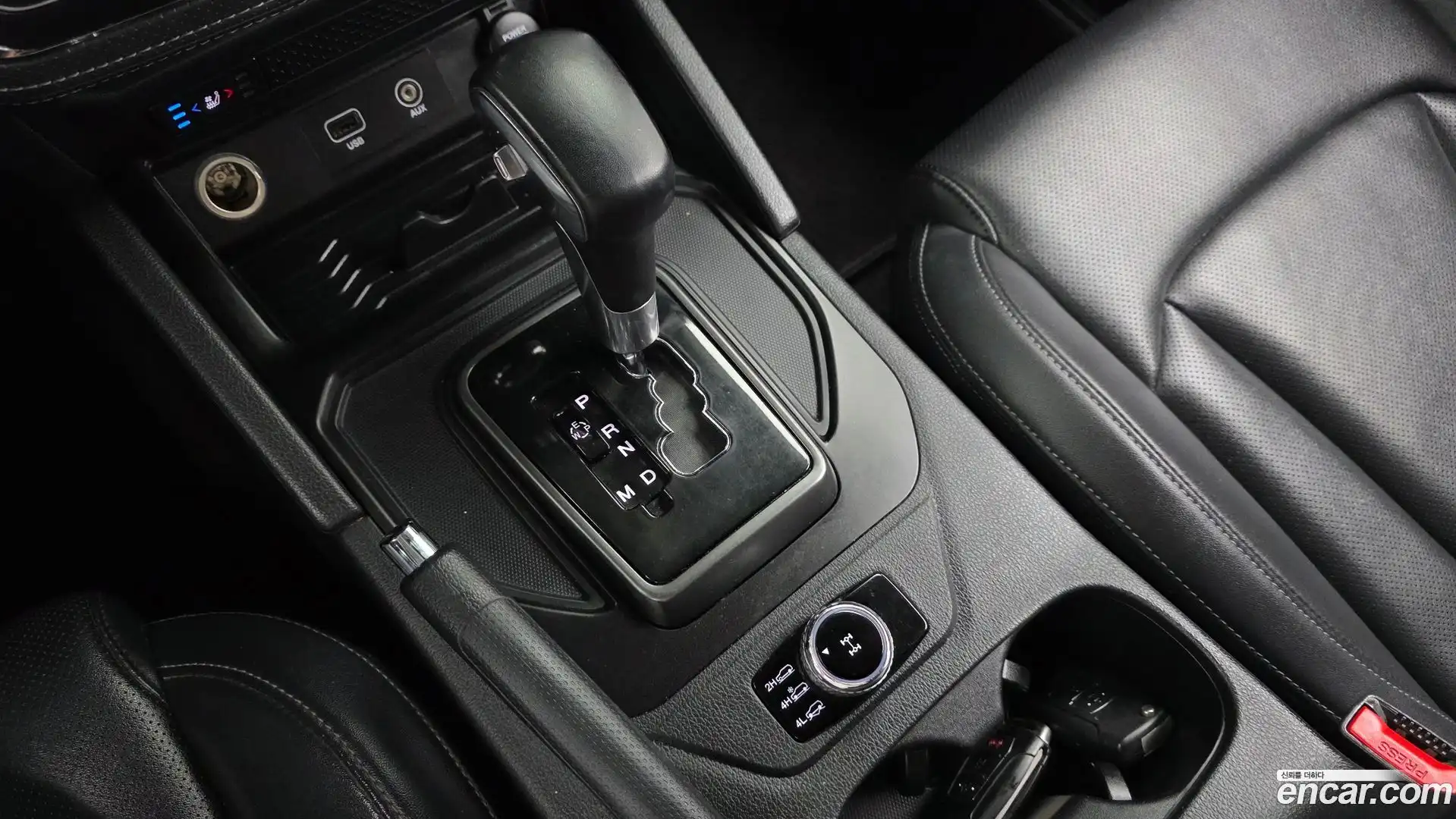 Rexton KG Mobility 2021.5-INNER-009