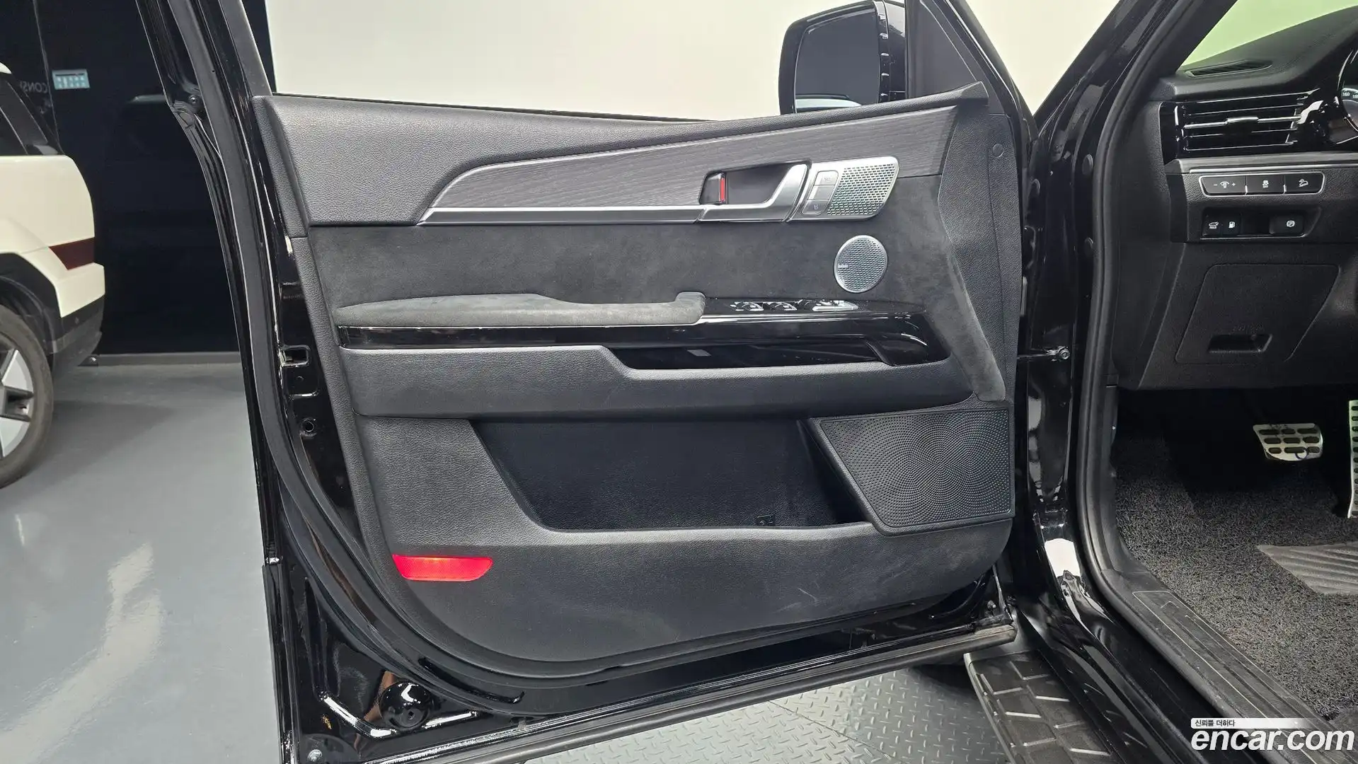 Mohave Kia 2022.3-INNER-034
