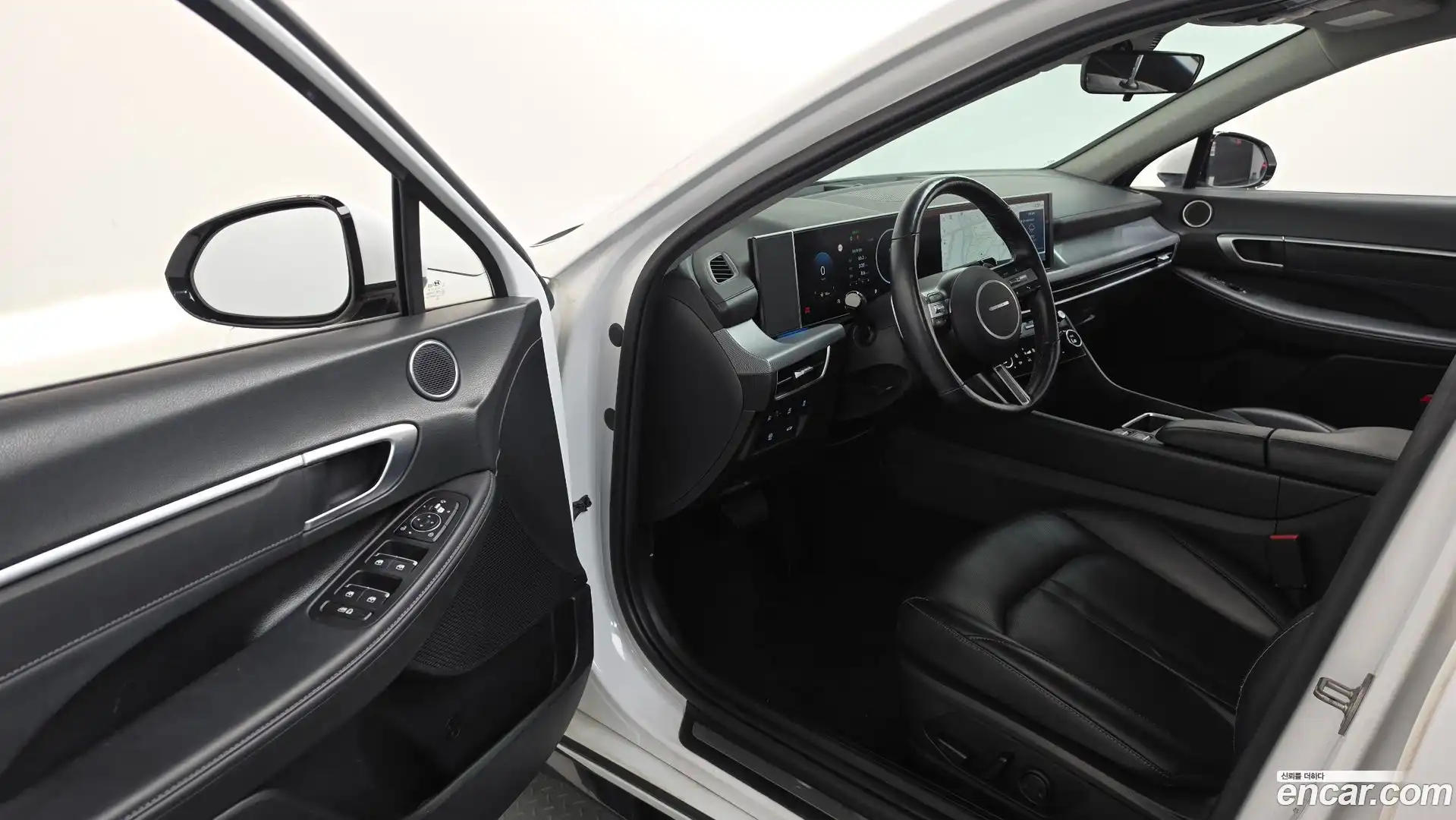 Sonata Hyundai 2023.5-INNER-010