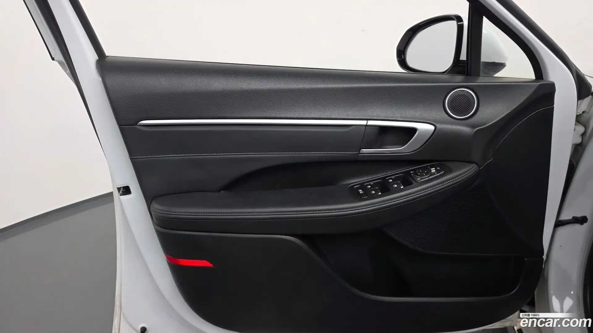 Sonata Hyundai 2023.5-INNER-034