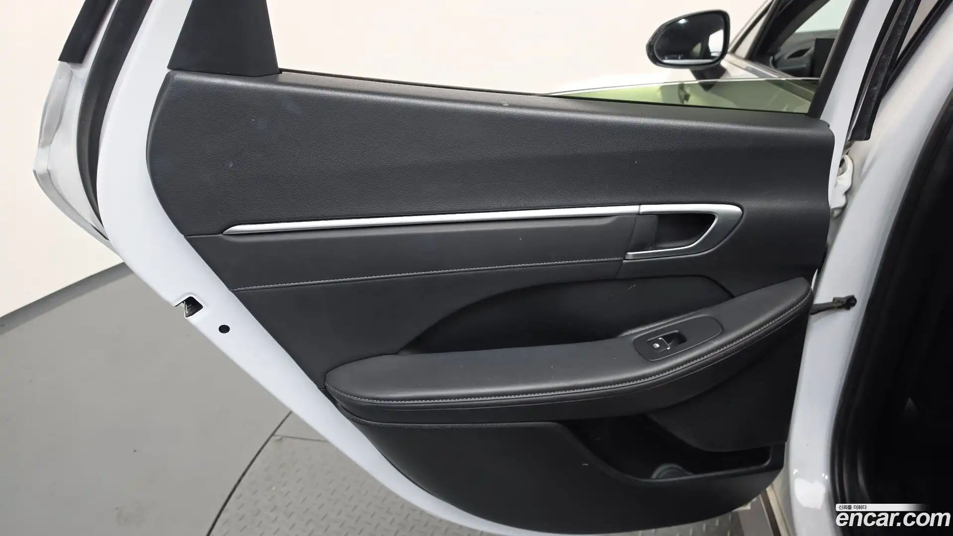 Sonata Hyundai 2023.5-INNER-035