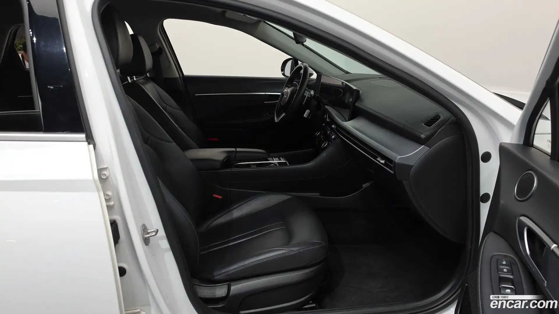 Sonata Hyundai 2023.5-INNER-036