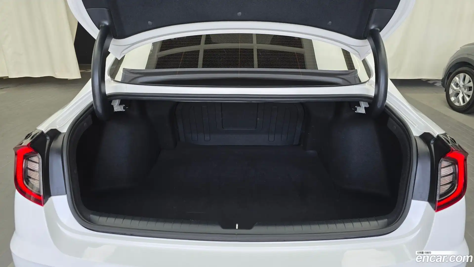 Sonata Hyundai 2022.3-OPTION-024