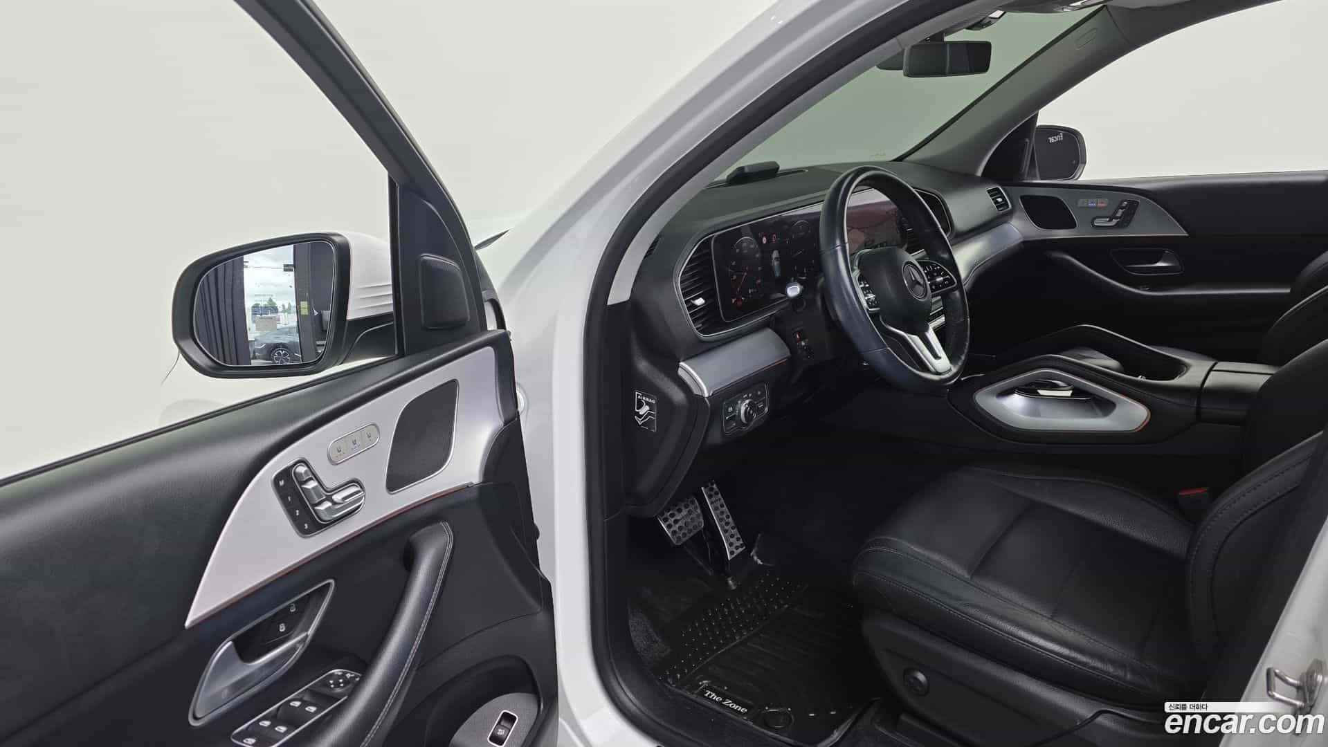 GLE-Class Mercedes-Benz 2019.9-OPTION-015