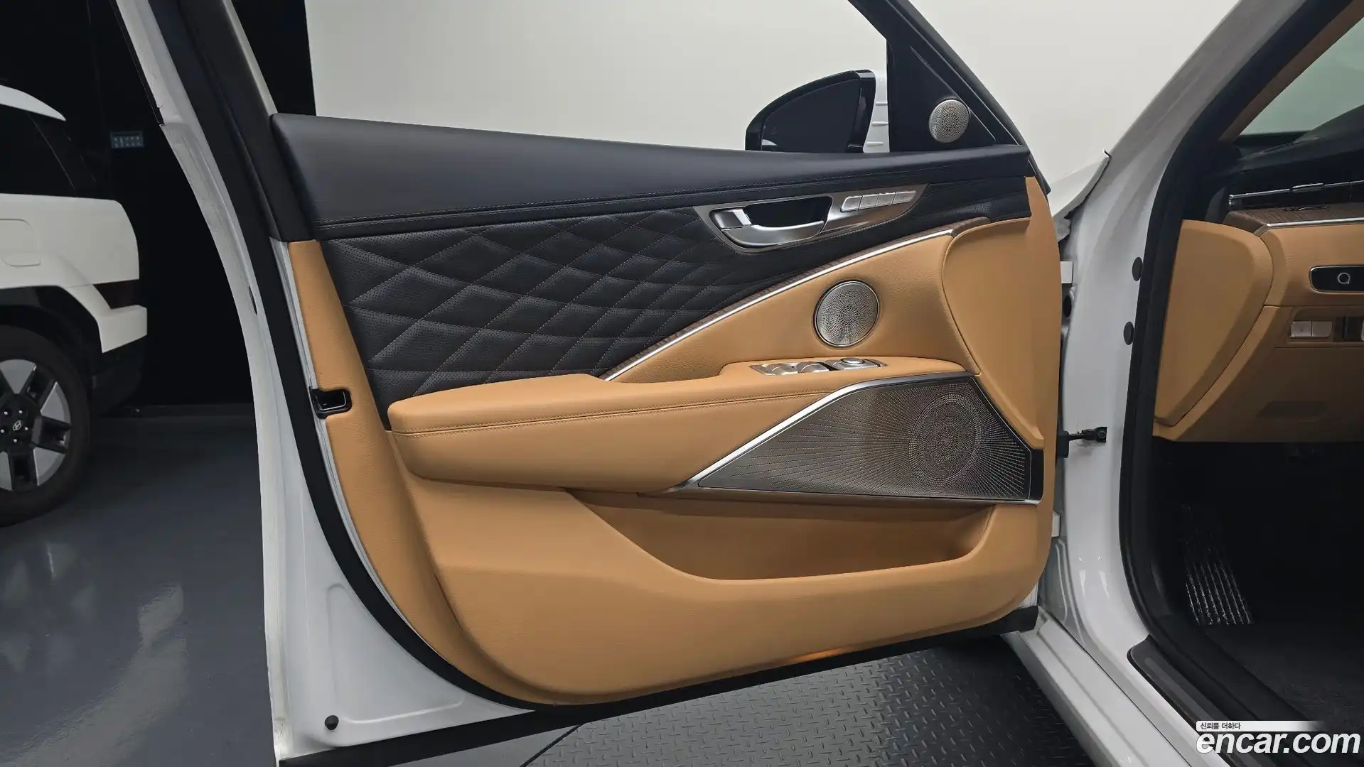 K9 Kia 2022.5-INNER-034
