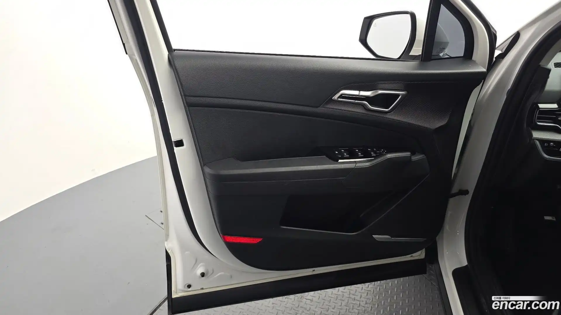 Sportage Kia 2022.9-INNER-034