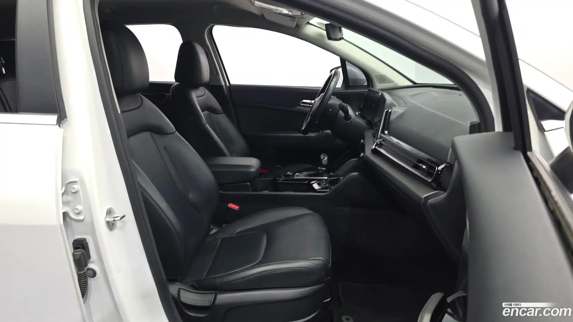 Sportage Kia 2022.9-INNER-036
