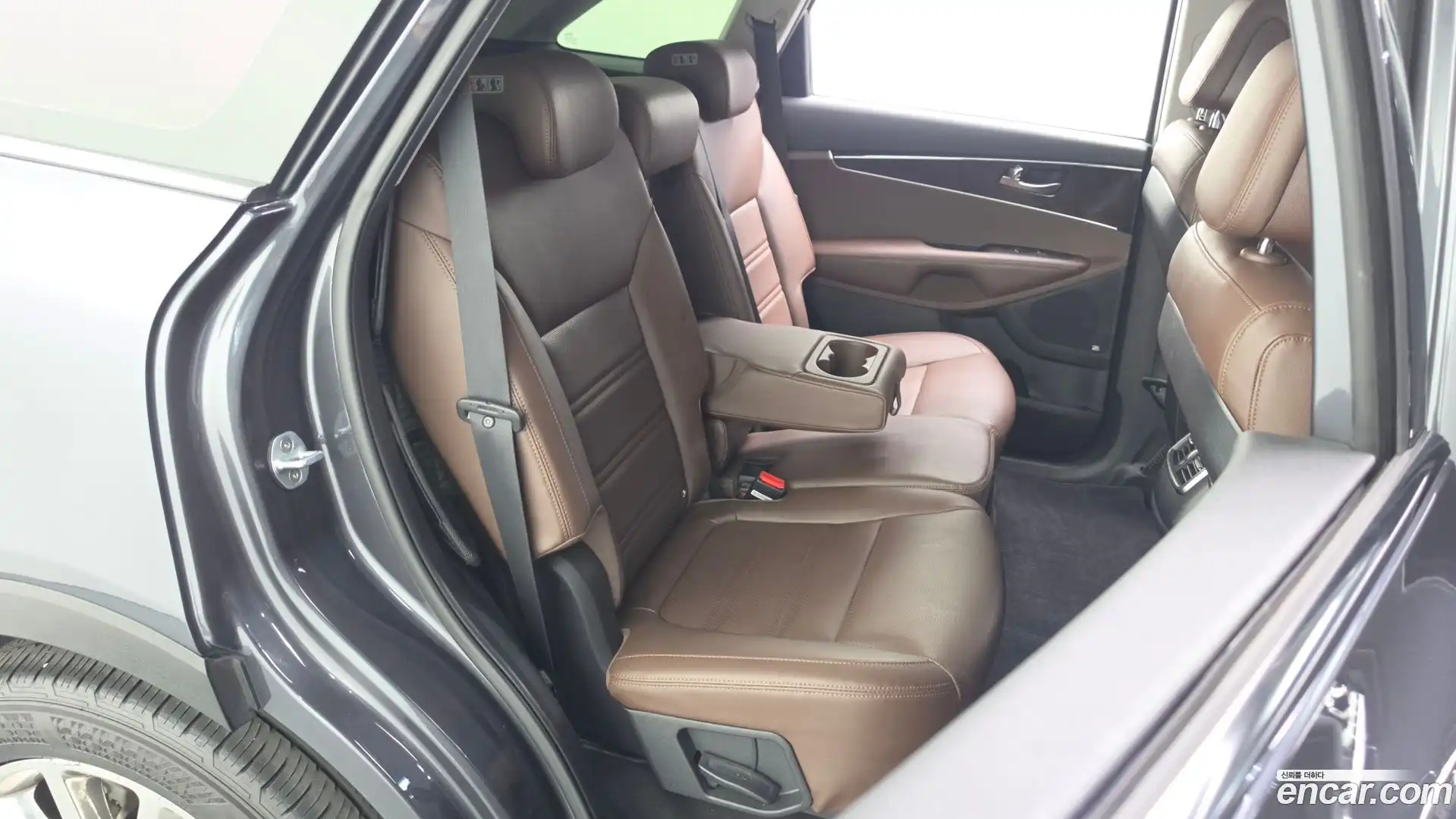 Sorento Kia 2016.5-OPTION-016
