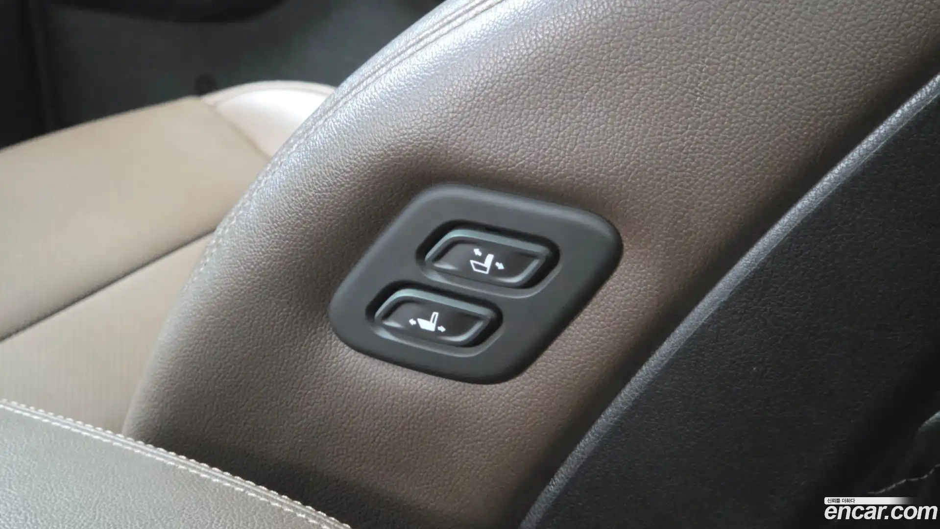 Sorento Kia 2016.5-OPTION-019