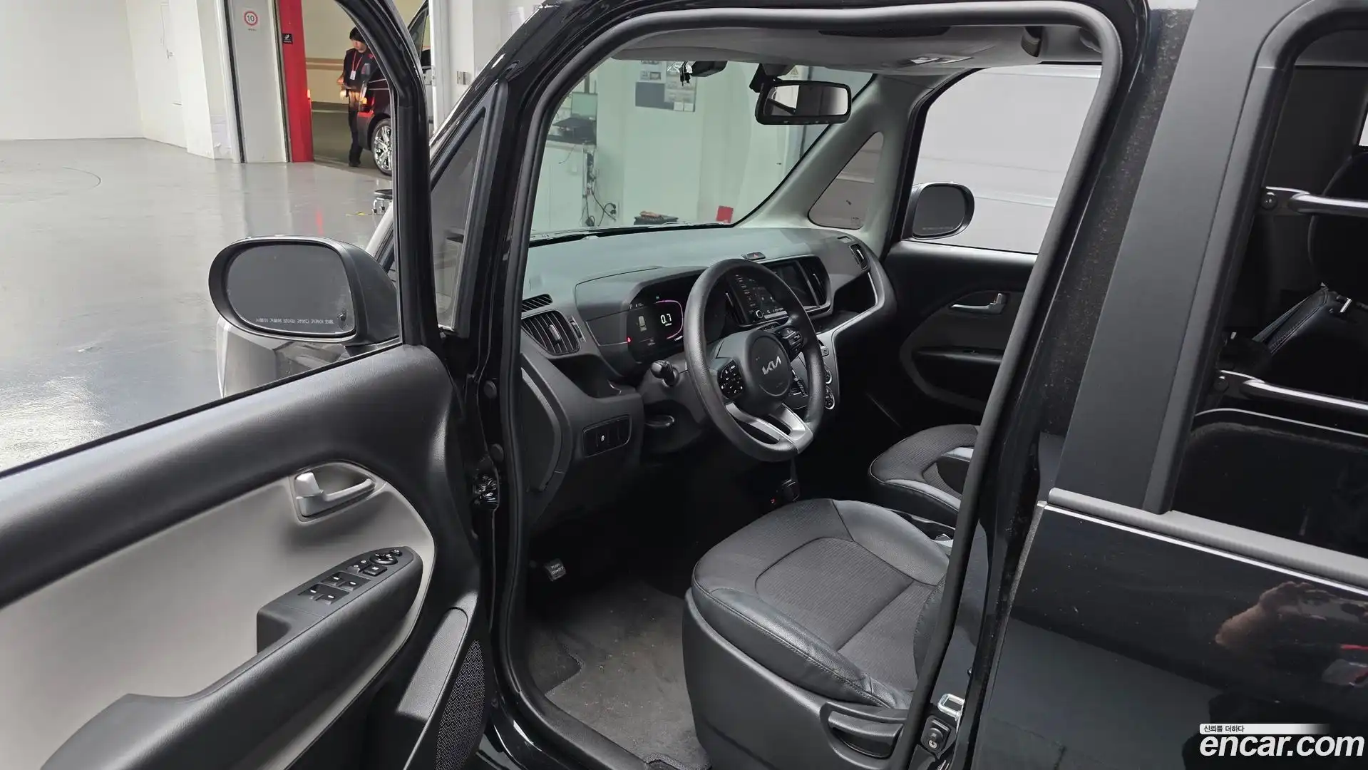 RAY Kia 2022.10-INNER-010