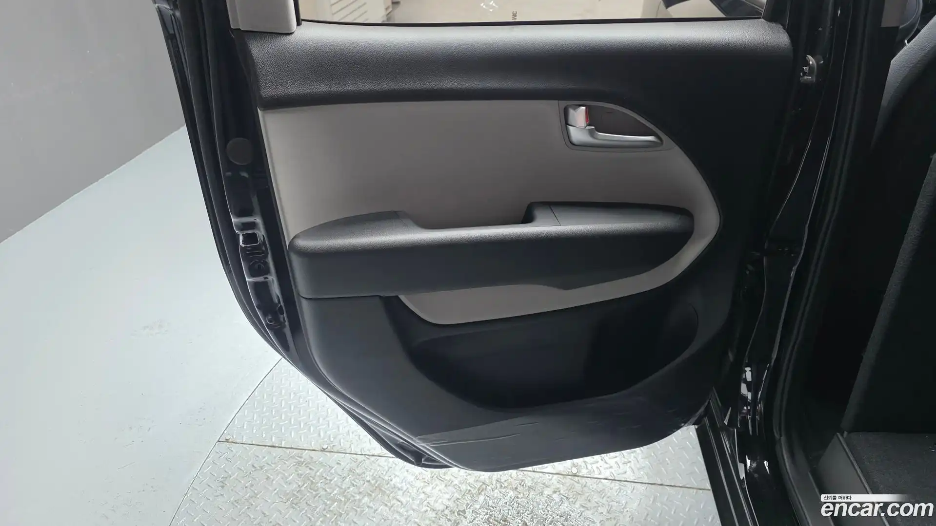 RAY Kia 2022.10-INNER-035