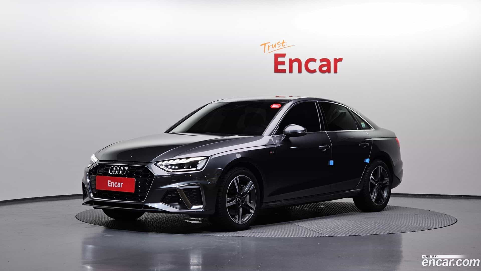A4 Audi 2021.10-OUTER-001