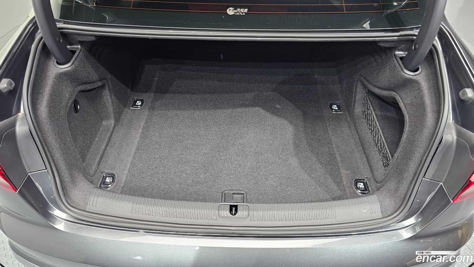 A4 Audi 2021.10-OPTION-024