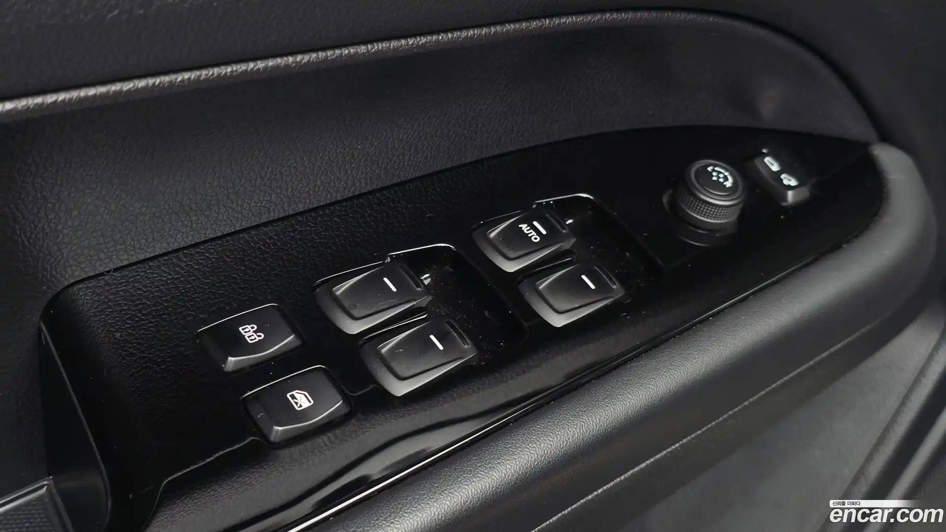 Rexton KG Mobility 2023.9-OPTION-042