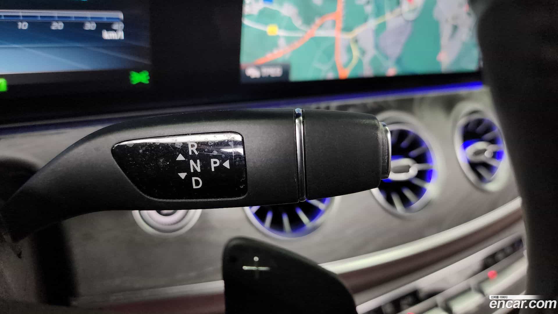CLS-Class Mercedes-Benz 2020.3-INNER-009