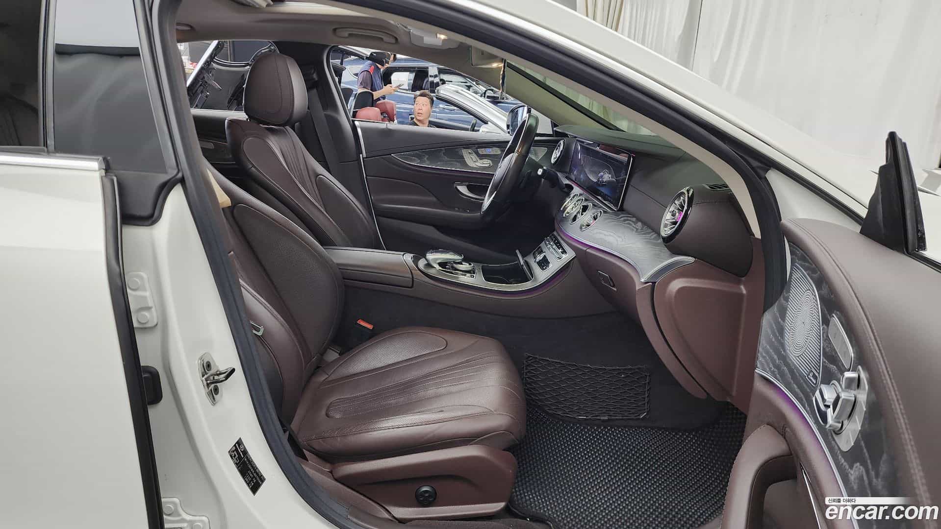 CLS-Class Mercedes-Benz 2020.3-OPTION-015