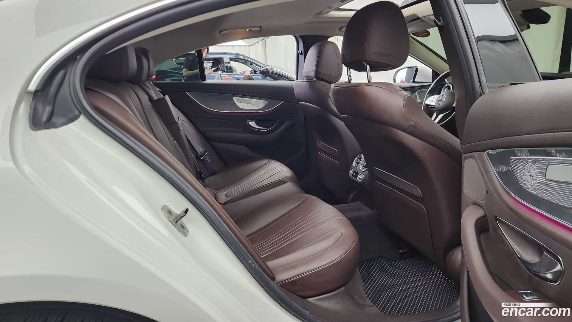CLS-Class Mercedes-Benz 2020.3-OPTION-016