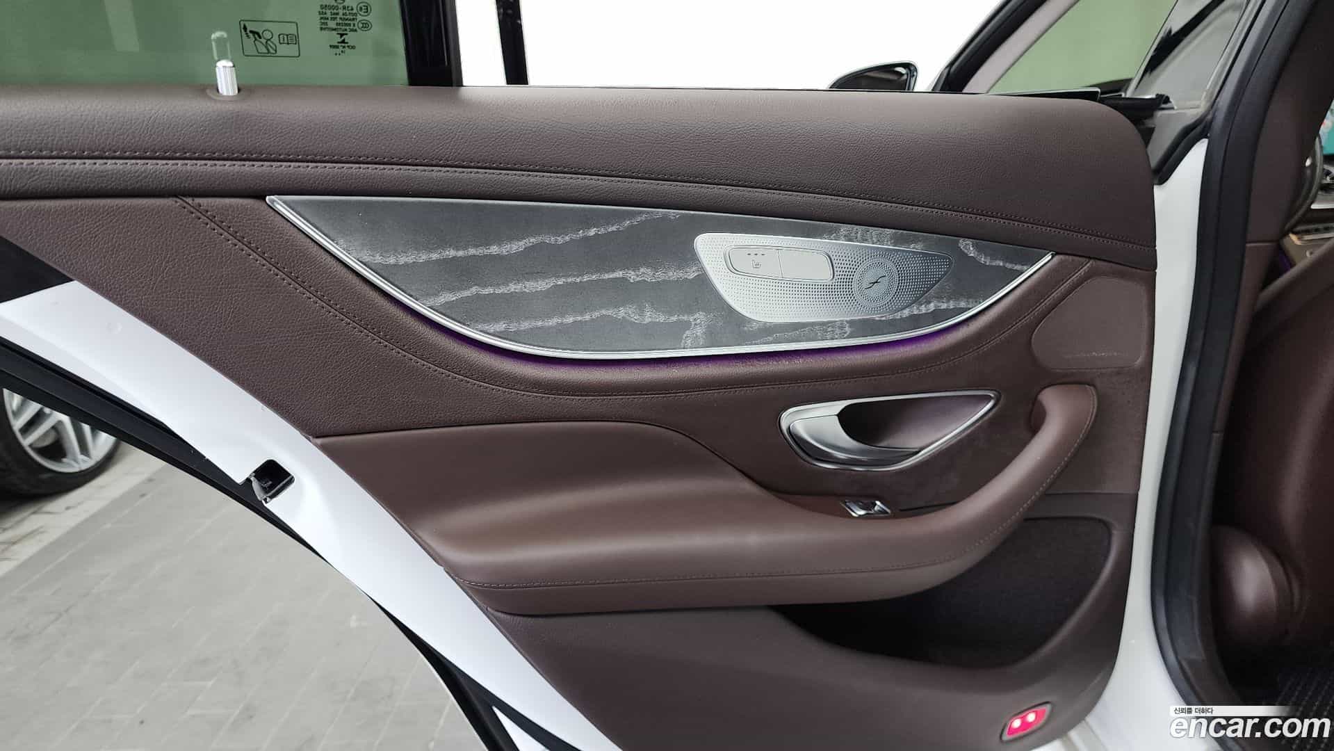 CLS-Class Mercedes-Benz 2020.3-INNER-035