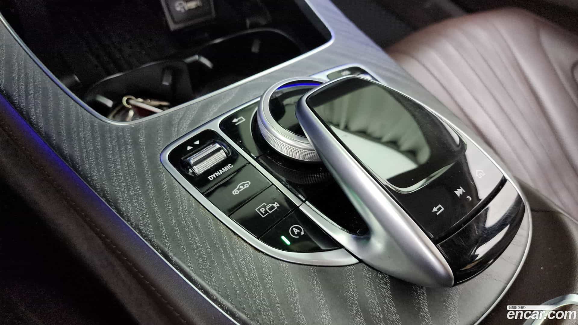 CLS-Class Mercedes-Benz 2020.3-OPTION-046