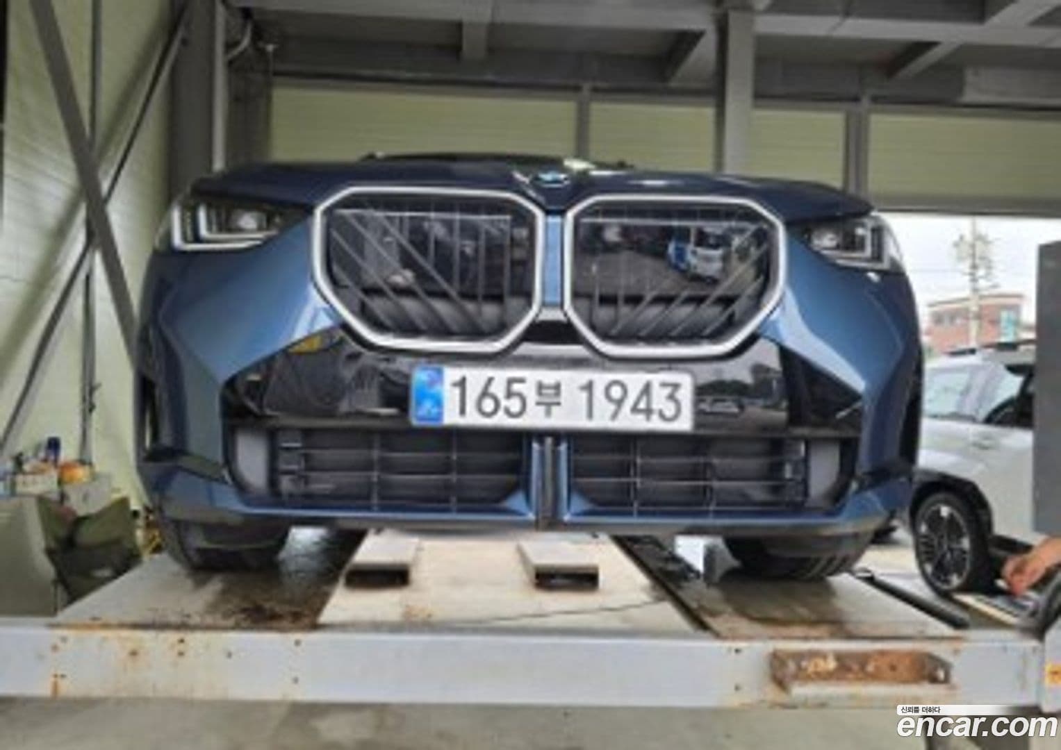 Main__Slider__Photo:X3 BMW 2025.4-0