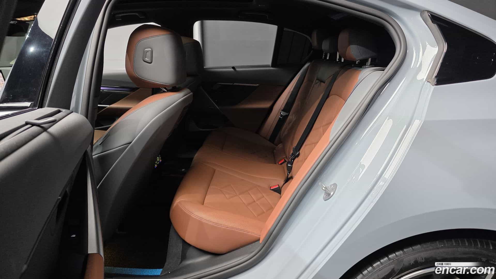 5-Series BMW 2023.11-OPTION-016