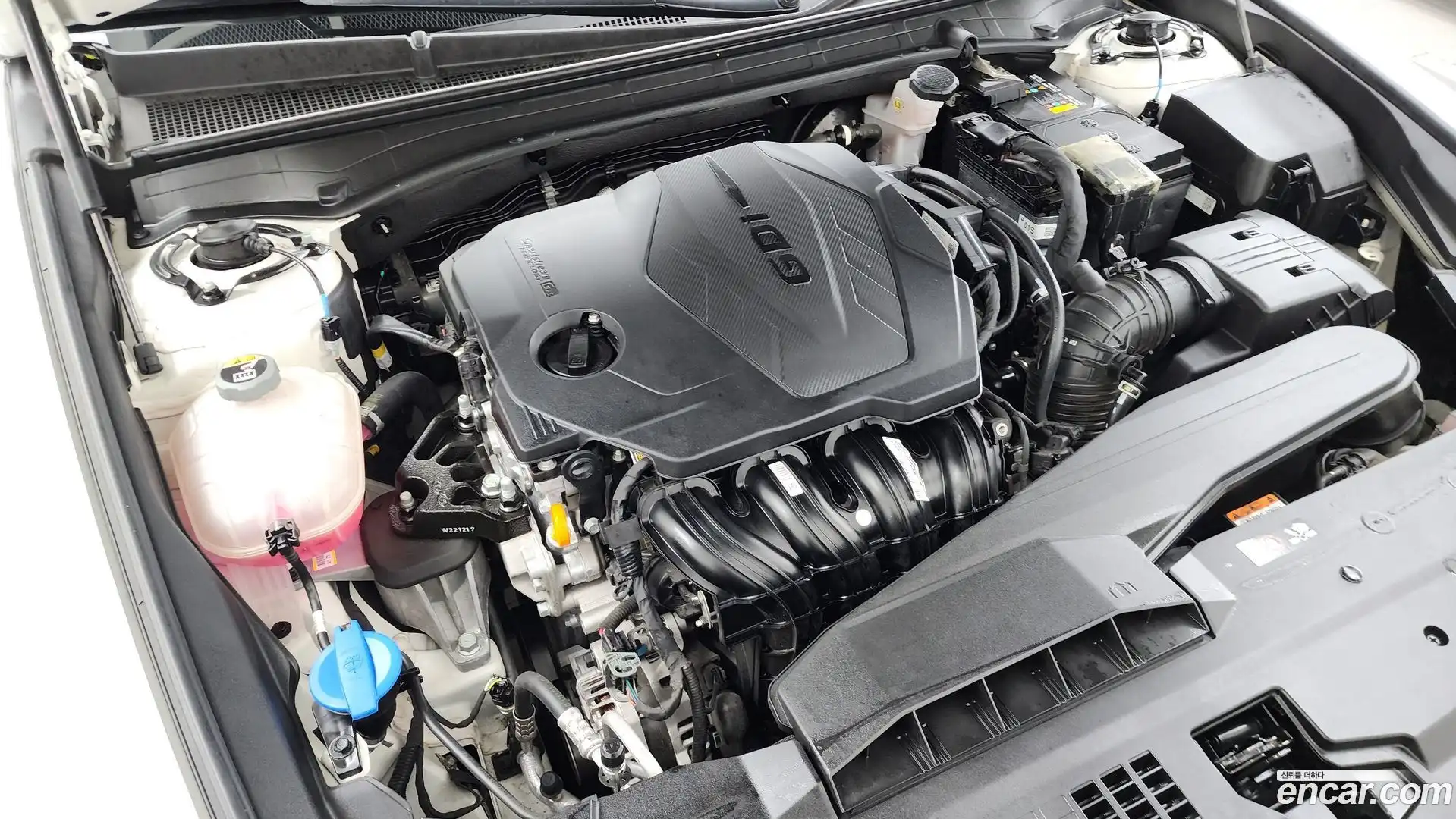 Grandeur Hyundai 2023.2-OUTER-006