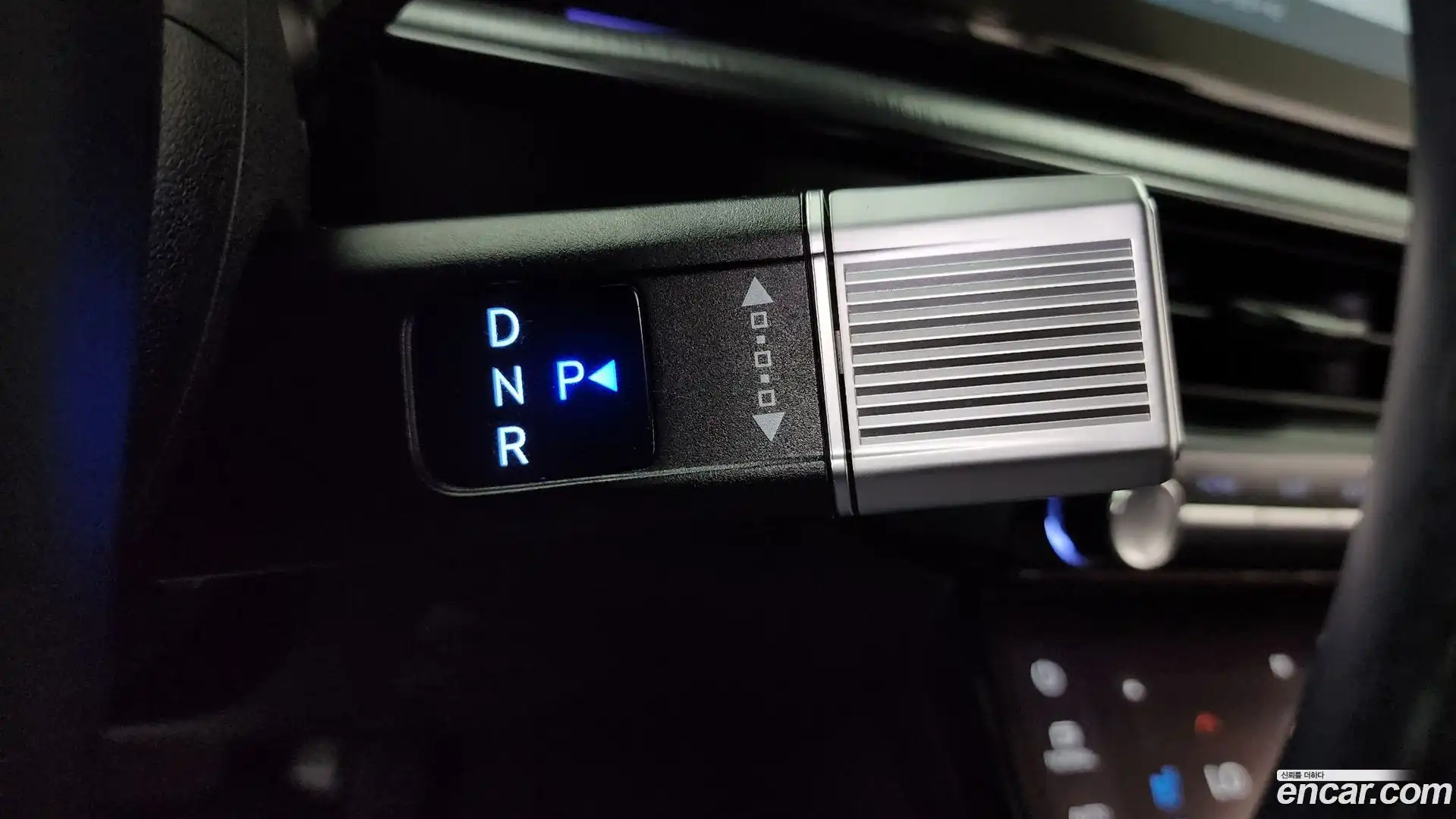Grandeur Hyundai 2023.2-INNER-009