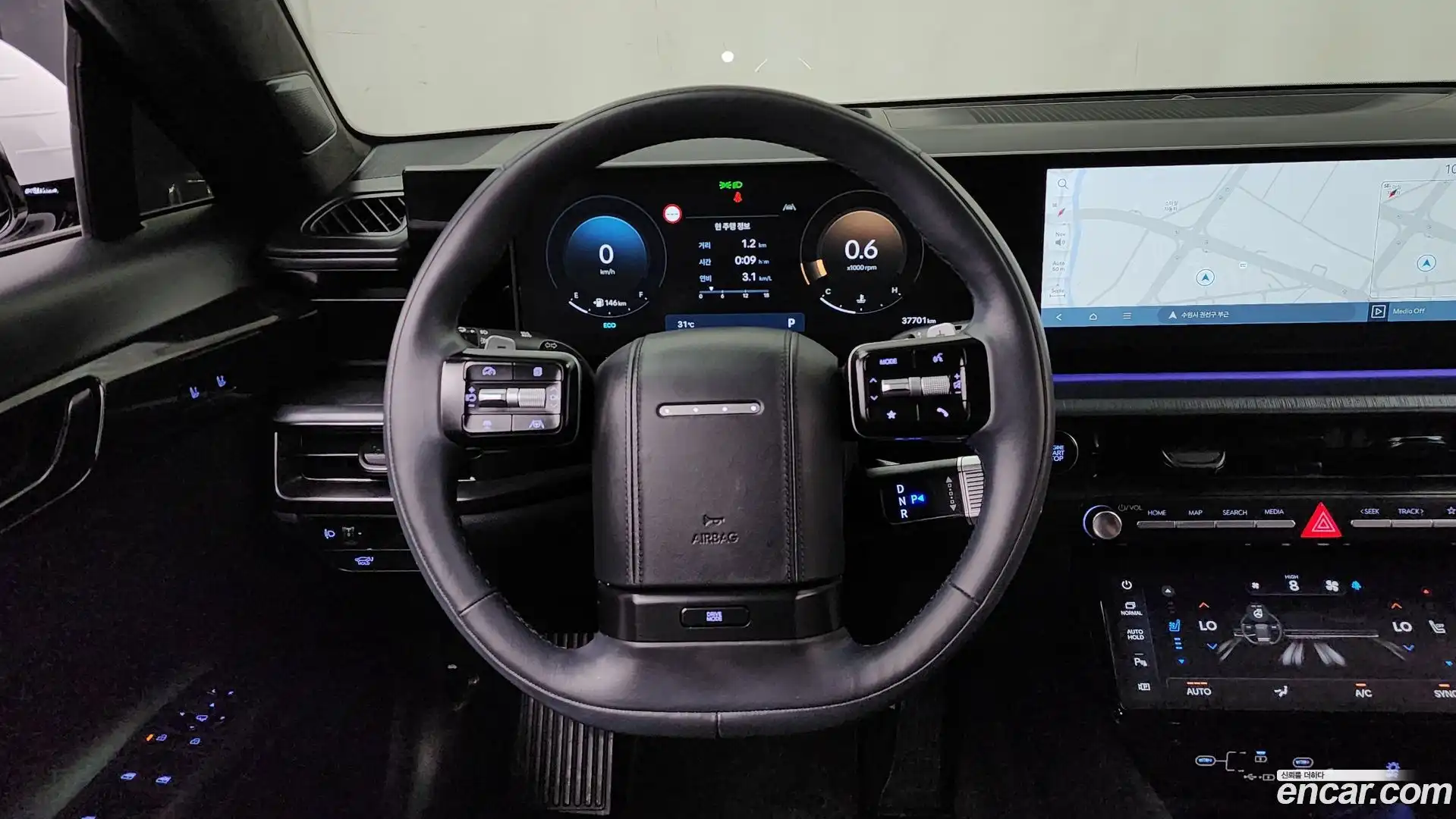 Grandeur Hyundai 2023.2-OPTION-017