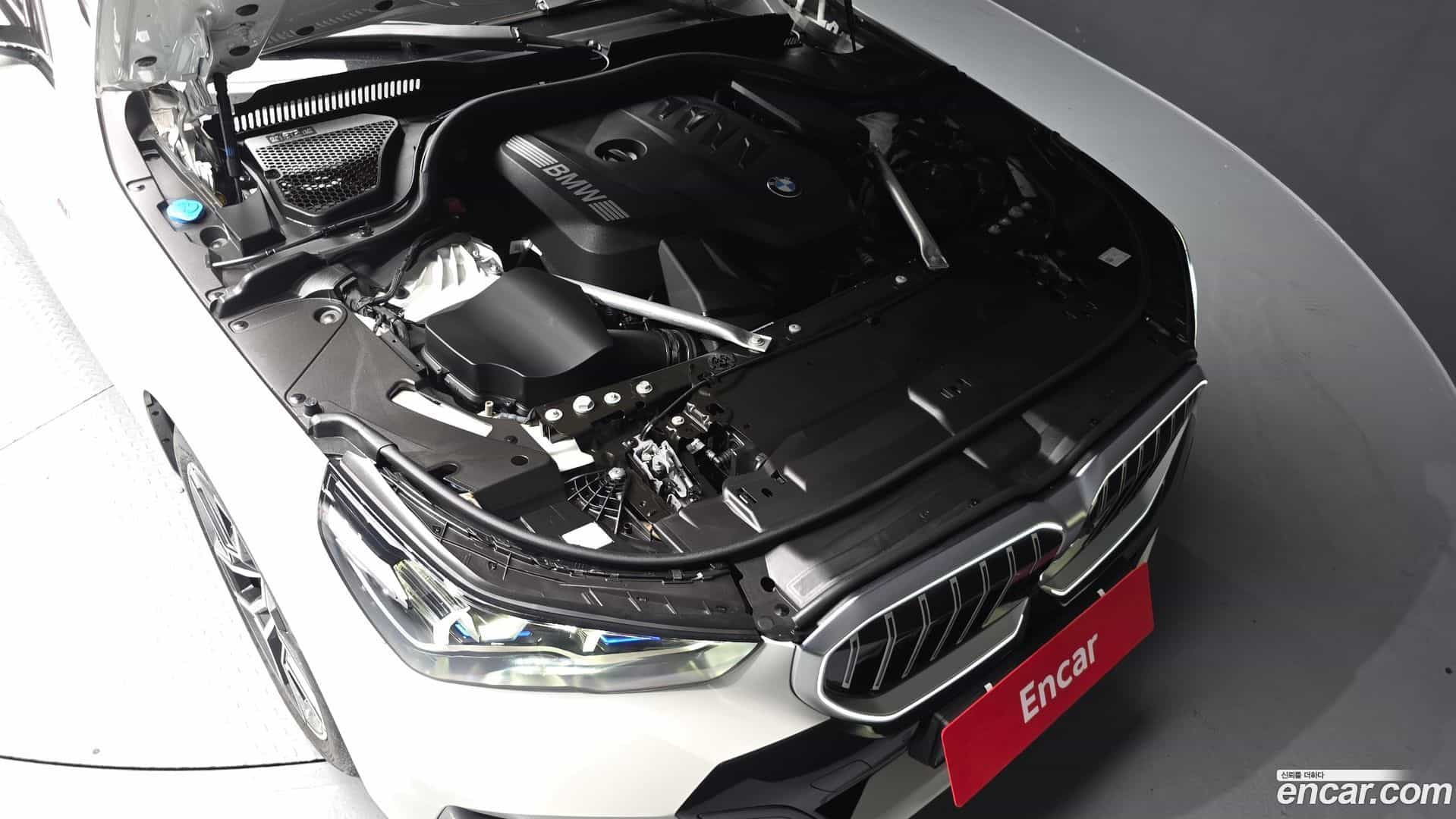 5-Series BMW 2025.6-OUTER-006