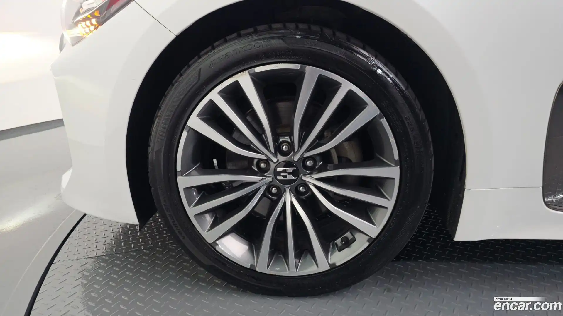 Stinger Kia 2017.5-OUTER-005