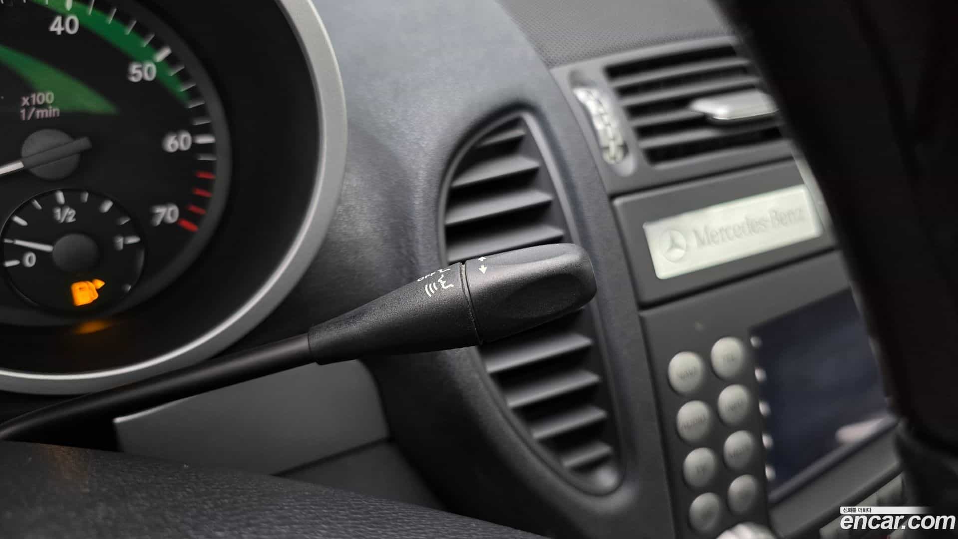 SLK-Class Mercedes-Benz 2005.11-OPTION-022