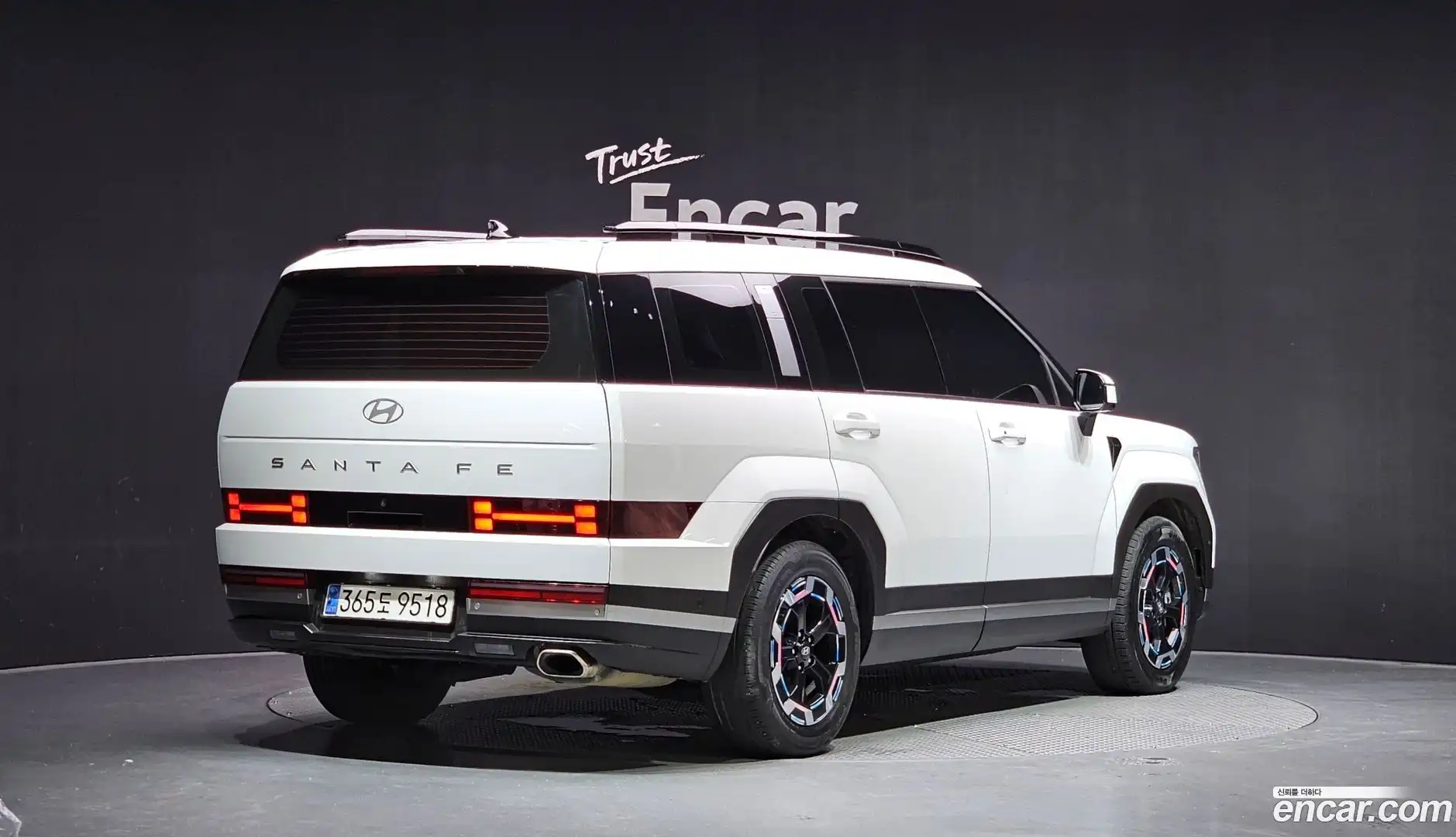 Santafe Hyundai 2023.8-OUTER-002