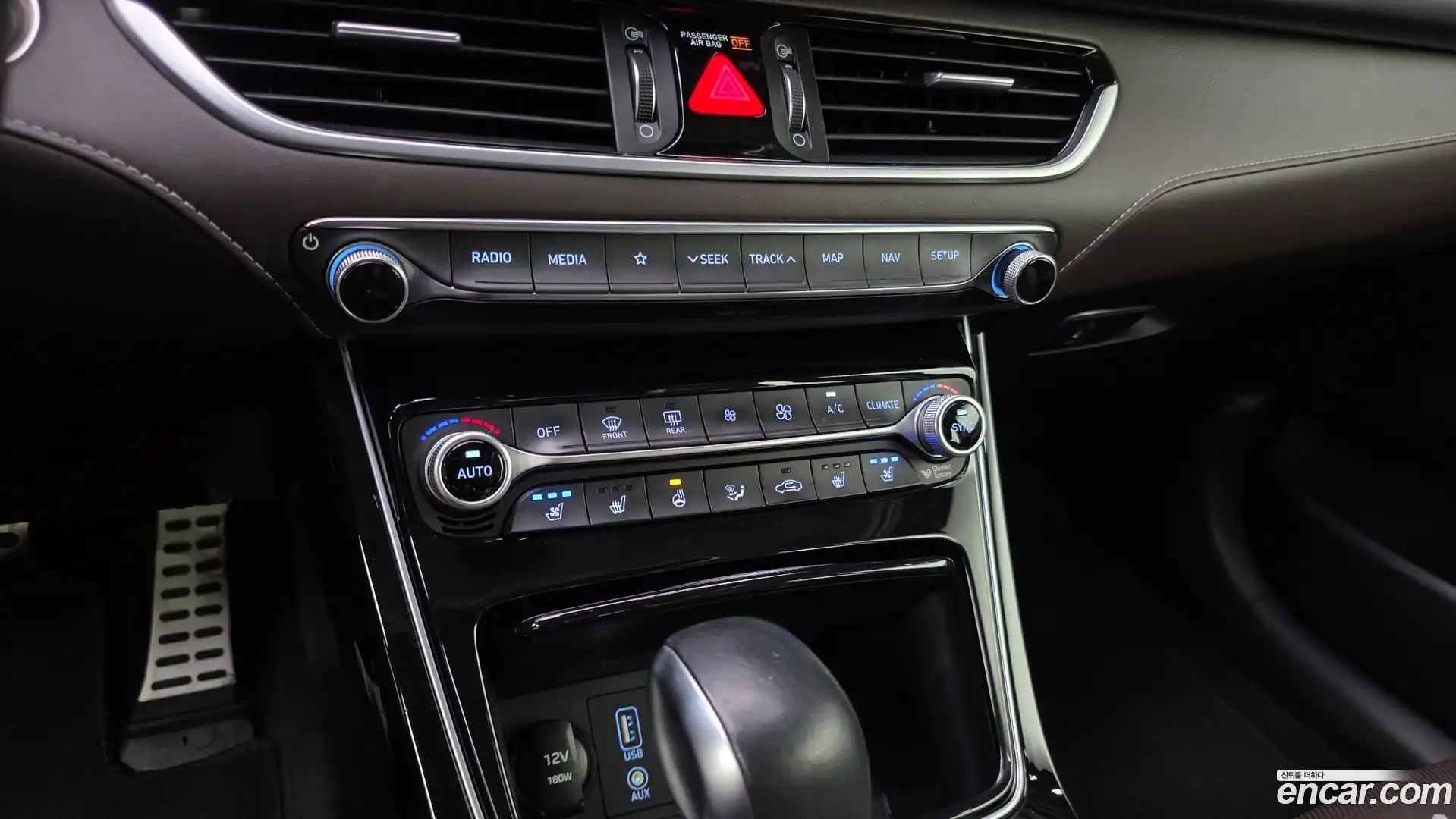 Grandeur Hyundai 2018.3-OPTION-020