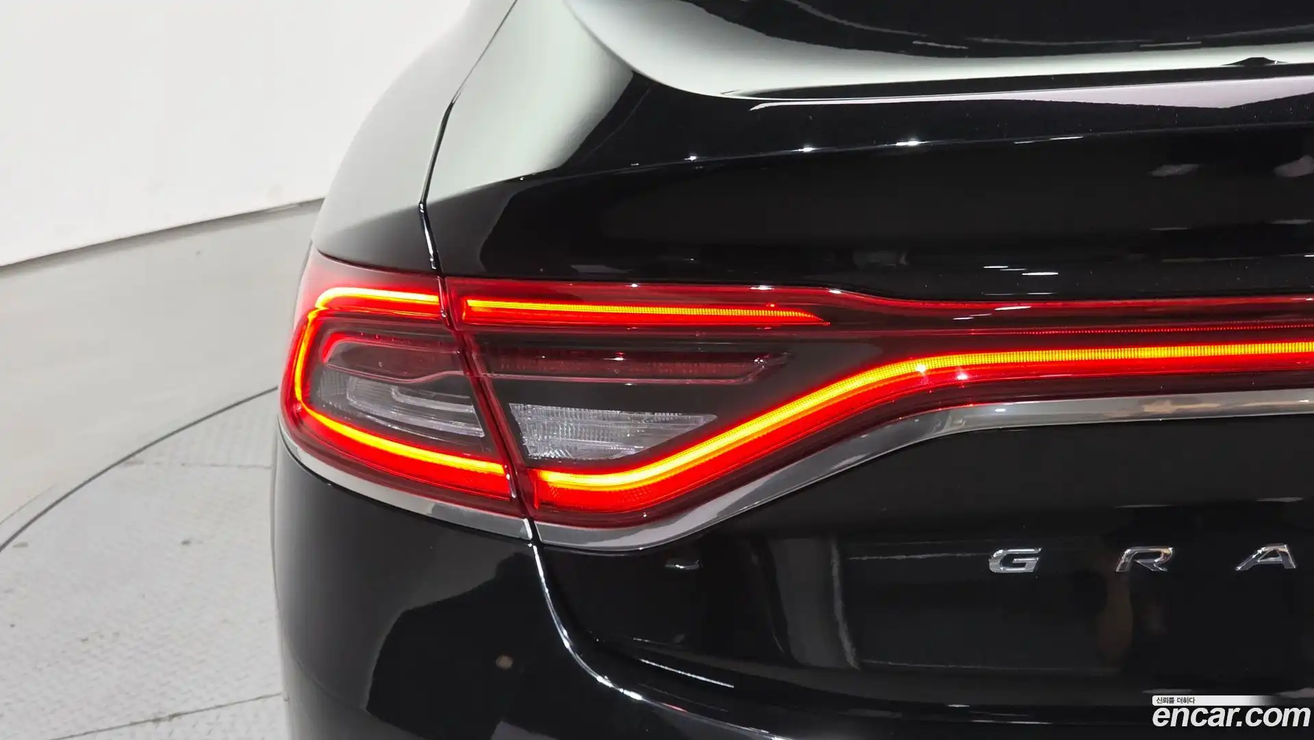 Grandeur Hyundai 2018.3-OUTER-033