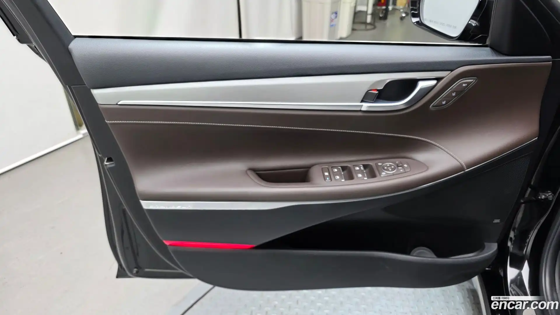 Grandeur Hyundai 2018.3-INNER-034